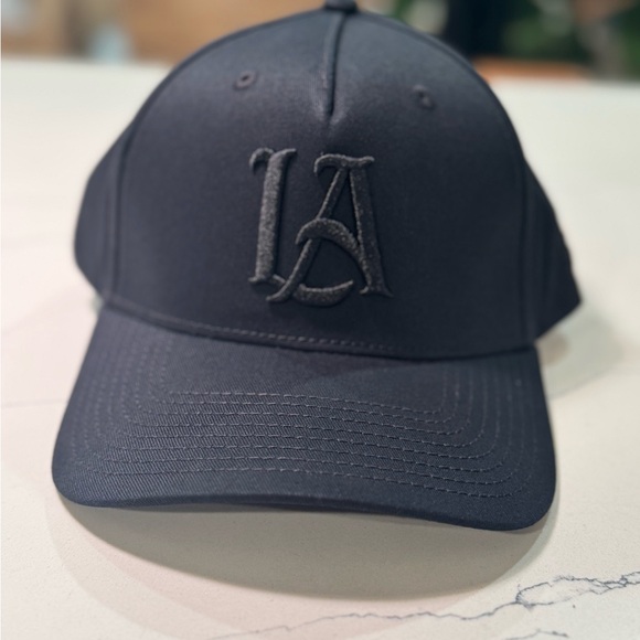 Black YoungLA Logo Cap - Picture 1 of 4